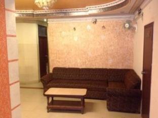Hotel Kamal Kunj Jaipur Buitenkant foto